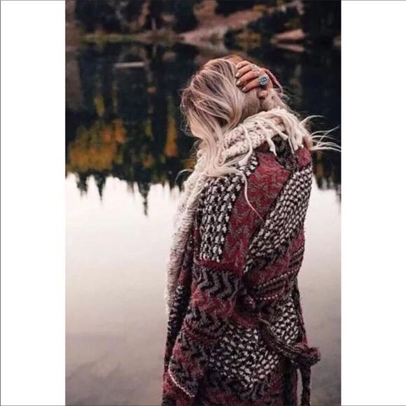 Free People Sweaters - Free People chunky pattern long cardigan